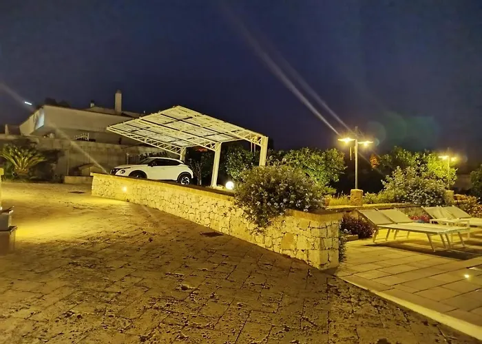 Elenoire דירה *